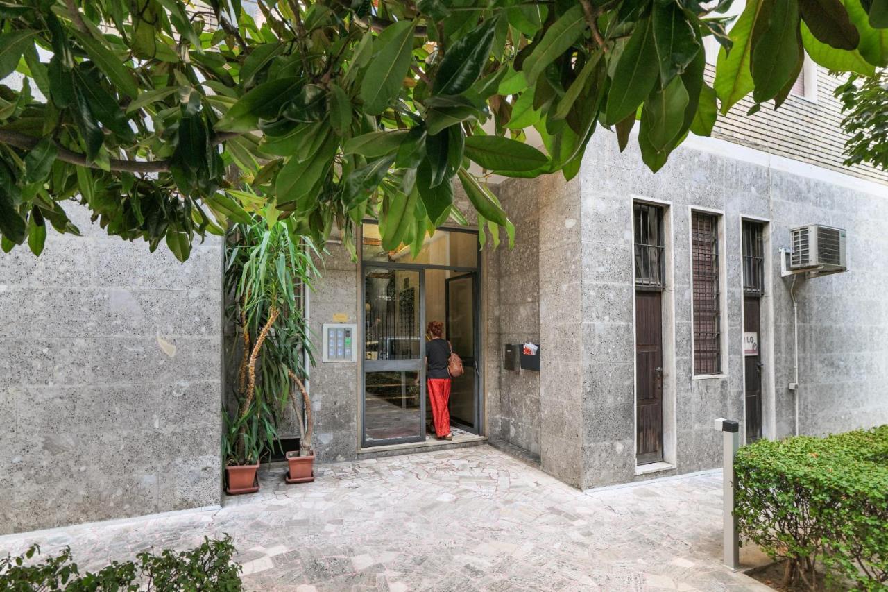 Ferienwohnung Primopiano - Carlone Mailand Exterior foto