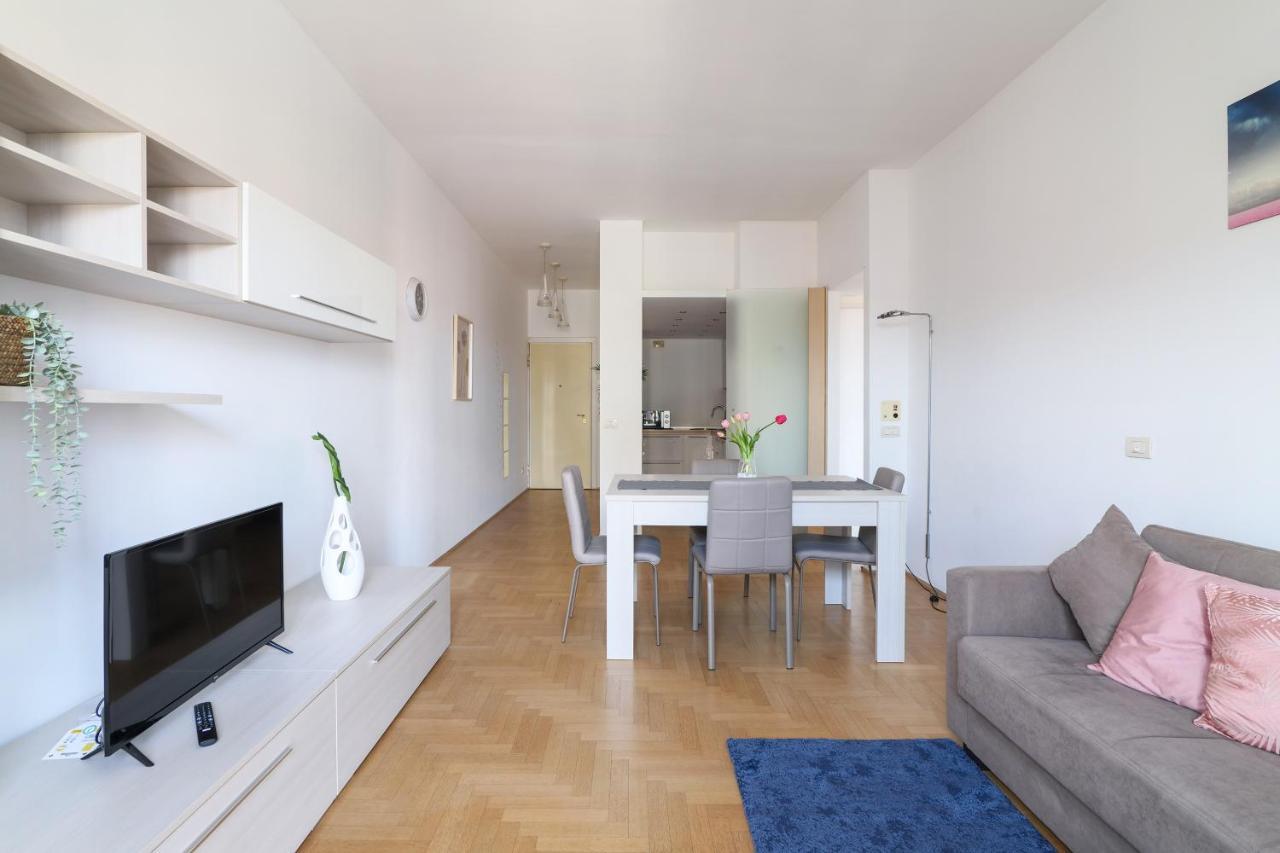 Ferienwohnung Primopiano - Carlone Mailand Exterior foto