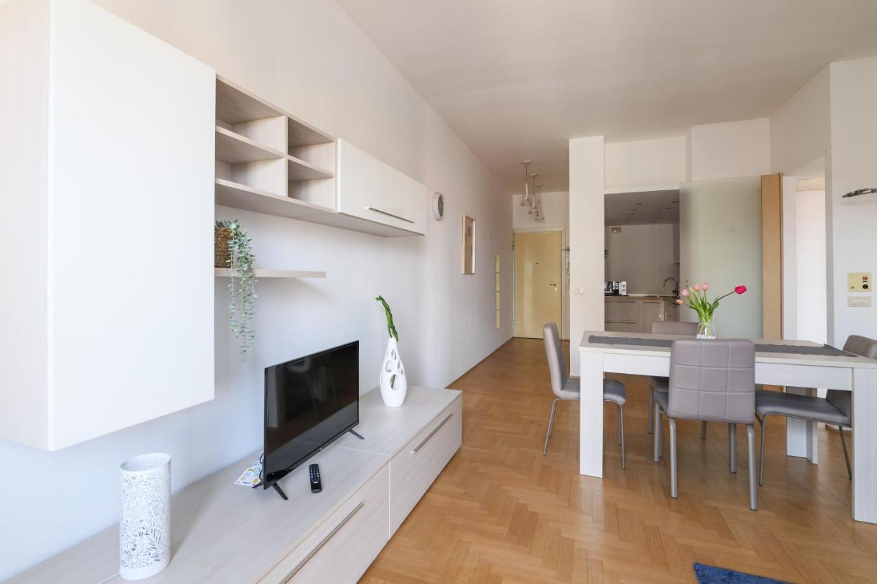 Ferienwohnung Primopiano - Carlone Mailand Exterior foto