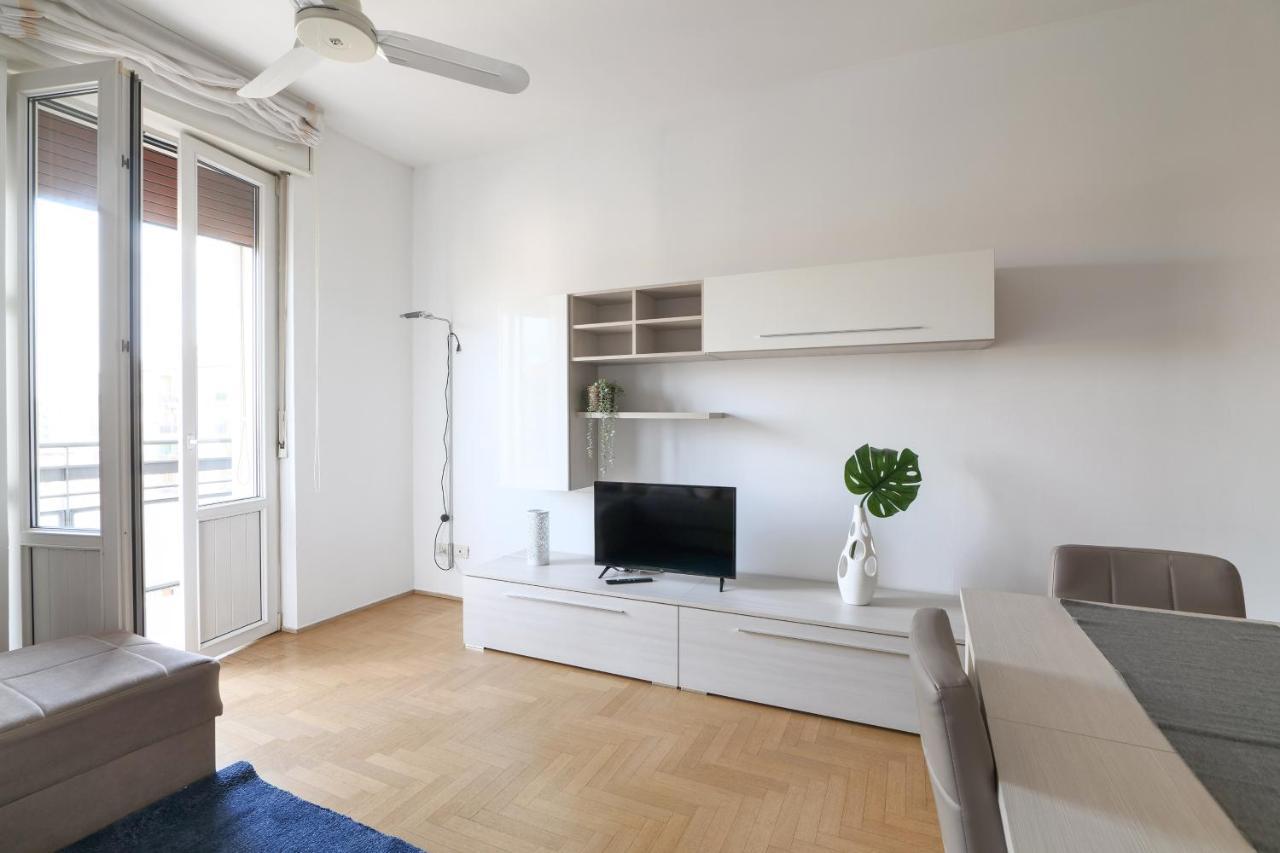Ferienwohnung Primopiano - Carlone Mailand Exterior foto