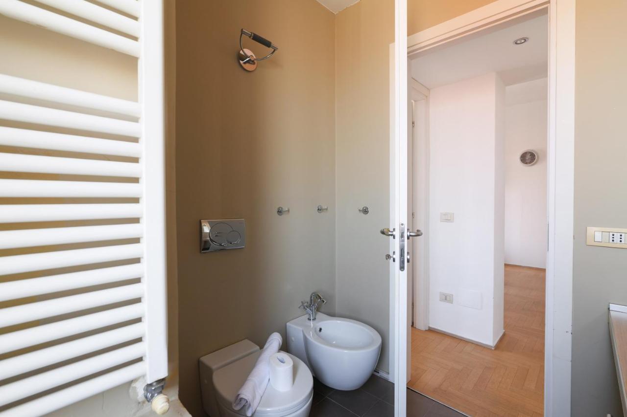 Ferienwohnung Primopiano - Carlone Mailand Exterior foto